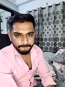 Snapshot of avi007p chatting on 14, 3, 2026 avi007p online show from 14, 3, 2026