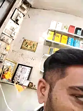 Snapshot of avi007p chatting on 24, 3, 2026 avi007p online show from 24, 3, 2026