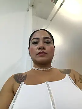 julieta evanns1 online show from 9, 1, 2026