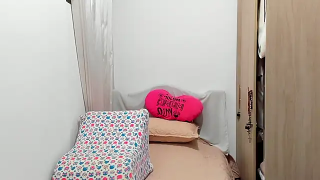 Isbettyche online show from 21, 11, 2025