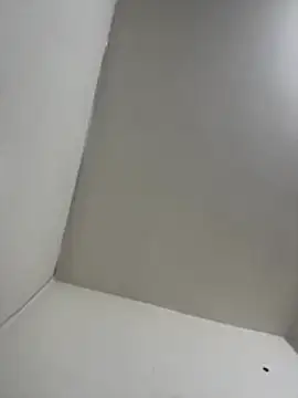 Snapshot of skullvalu chatting on 27, 3, 2026 skullvalu online show from 27, 3, 2026