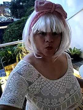 Snapshot of kamyla_69 chatting on 27, 11, 2025 kamyla 69 online show from 27, 11, 2025