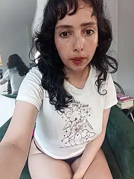 a Malgosia mako online show from 27, 10, 2025