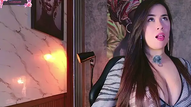 Snapshot of sarawolff chatting on 14, 3, 2026 sarawolff online show from 14, 3, 2026