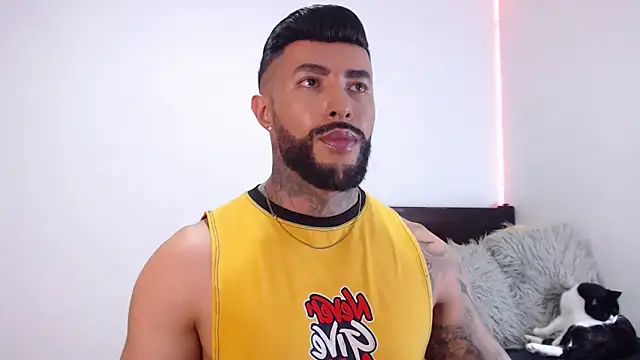 andrea de lucaa online show from 26, 9, 2025