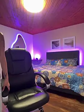 Isabella18 pink online show from 2, 2, 2026