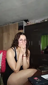 Snapshot of lindasyt chatting on 16, 3, 2026 lindasyt online show from 16, 3, 2026