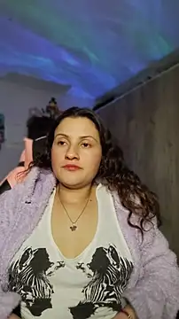 Snapshot of lindasyt chatting on 24, 3, 2026 lindasyt online show from 24, 3, 2026