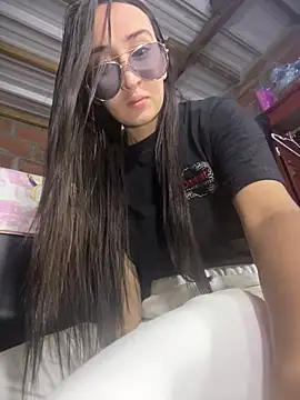 RAKEL37 online show from 21, 3, 2026