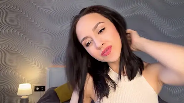 Snapshot of MiaSweetasHoney chatting on 7, 7, 2026 MiaSweetasHoney online show from 7, 7, 2026