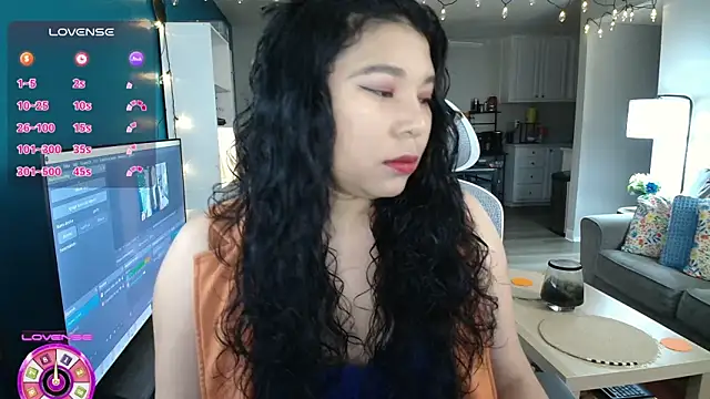 Snapshot of SHEILYN_ chatting on 25, 2, 2026 SHEILYN online show from 25, 2, 2026