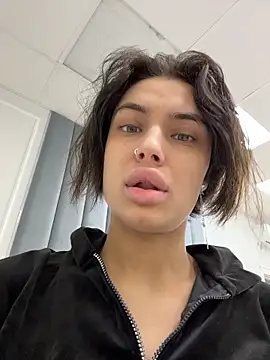 Snapshot of VioletAsh chatting on 3, 2, 2026 VioletAsh online show from 3, 2, 2026