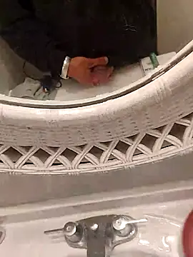 Snapshot of tukica56 chatting on 18, 11, 2025 tukica56 online show from 18, 11, 2025