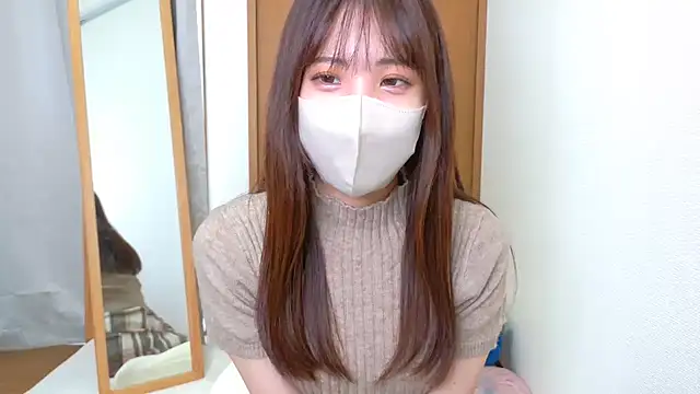 Snapshot of riri__nyan_o0 chatting on 9, 11, 2025 riri nyan o0 online show from 9, 11, 2025