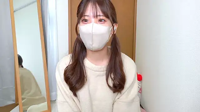 Snapshot of riri__nyan_o0 chatting on 11, 11, 2025 riri nyan o0 online show from 11, 11, 2025