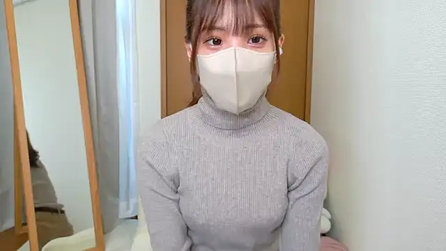 Snapshot of riri__nyan_o0 chatting on 17, 11, 2025 riri nyan o0 online show from 17, 11, 2025