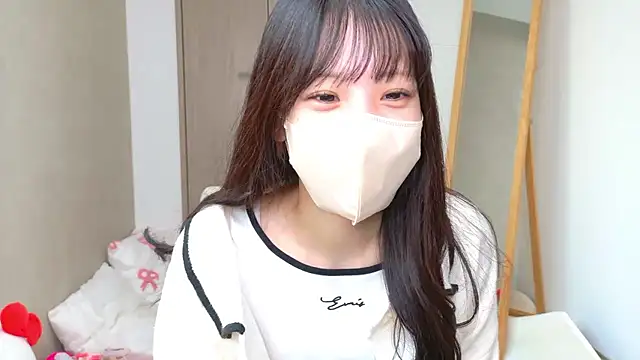 Snapshot of riri__nyan_o0 chatting on 28, 3, 2026 riri nyan o0 online show from 28, 3, 2026