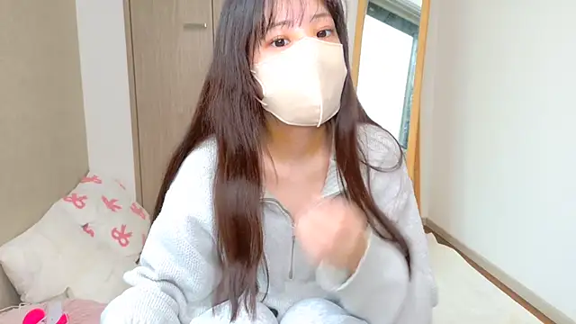 Snapshot of riri__nyan_o0 chatting on 15, 4, 2026 riri nyan o0 online show from 15, 4, 2026