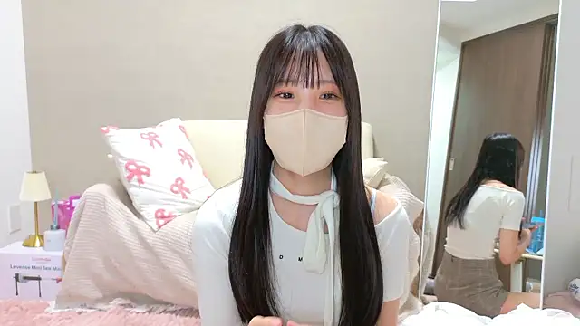 Snapshot of riri__nyan_o0 chatting on 30, 5, 2026 riri nyan o0 online show from 30, 5, 2026