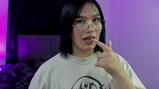 Snapshot of Candy_Velvet chatting on 18, 3, 2026 Candy Velvet online show from 18, 3, 2026