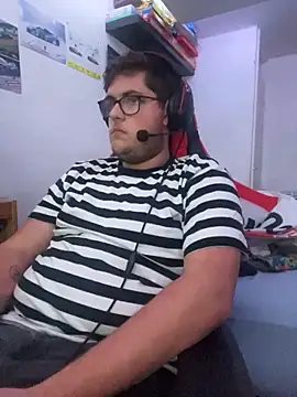 Snapshot of fuckbuddy6789 chatting on 20, 10, 2025 fuckbuddy6789 online show from 20, 10, 2025