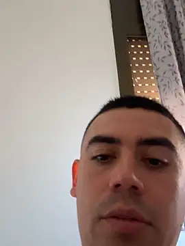 Snapshot of davidxxx099 chatting on 19, 2, 2026 davidxxx099 online show from 19, 2, 2026