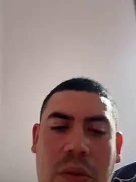 Snapshot of davidxxx099 chatting on 1, 3, 2026 davidxxx099 online show from 1, 3, 2026