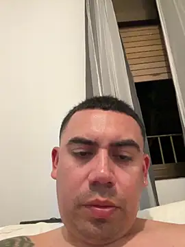 Snapshot of davidxxx099 chatting on 18, 4, 2026 davidxxx099 online show from 18, 4, 2026