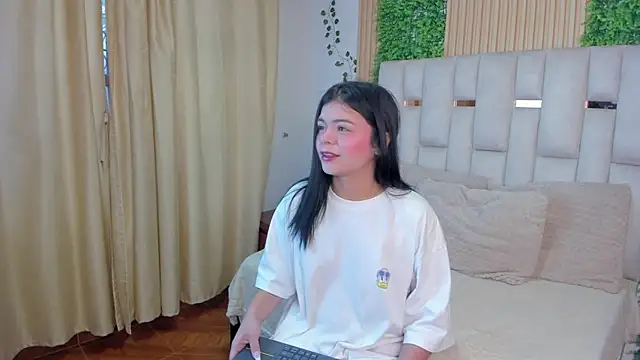 Snapshot of Jade_Nmm chatting on 9, 1, 2026 Jade Nmm online show from 9, 1, 2026