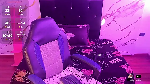 Snapshot of owen_sexy25 chatting on 25, 9, 2025 owen sexy25 online show from 25, 9, 2025