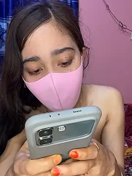 Snapshot of maya-Couple19 chatting on 4, 4, 2026 maya-Couple19 online show from 4, 4, 2026