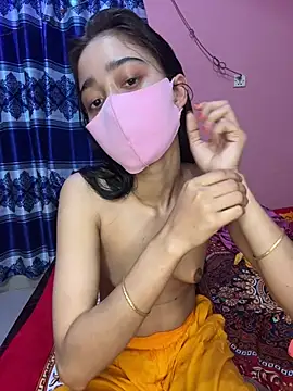 Snapshot of maya-Couple19 chatting on 11, 4, 2026 maya-Couple19 online show from 11, 4, 2026