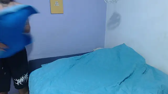 Snapshot of onixandghosty1 chatting on 15, 9, 2025 onixandghosty1 online show from 15, 9, 2025