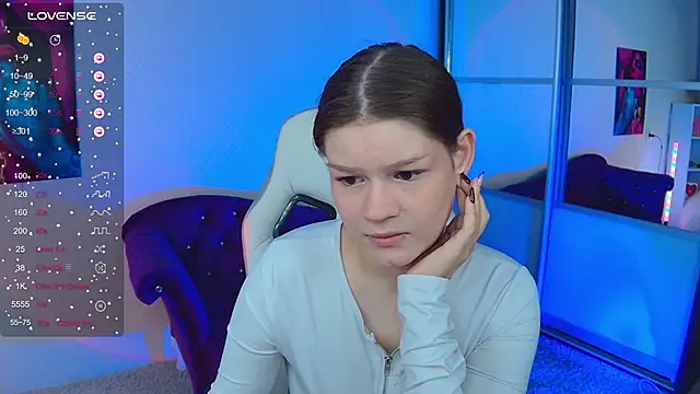 Lunamytrend online show from 5, 10, 2025