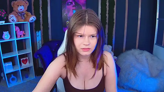 Lunamytrend online show from 1, 12, 2025