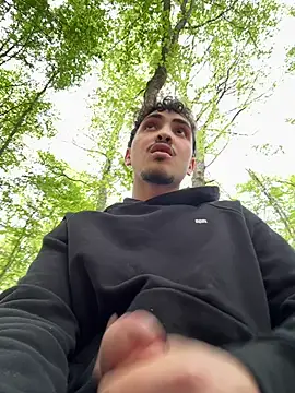 Snapshot of amo660 chatting on 21, 4, 2026 amo660 online show from 21, 4, 2026