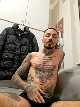 Robe420 online show from 6, 11, 2025