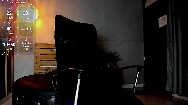 Snapshot of Markuss__ chatting on 21, 12, 2025 Markuss online show from 21, 12, 2025