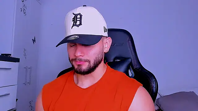 Snapshot of andrewcorey1 chatting on 23, 9, 2025 andrewcorey1 online show from 23, 9, 2025