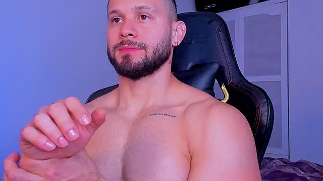 Snapshot of andrewcorey1 chatting on 3, 10, 2025 andrewcorey1 online show from 3, 10, 2025