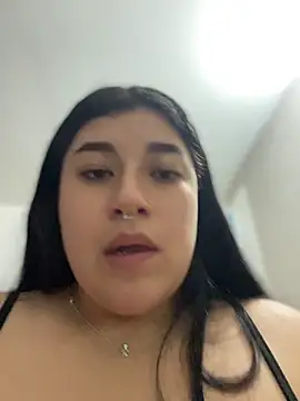 Snapshot of Tokio_Sakura chatting on 8, 4, 2026 Tokio Sakura online show from 8, 4, 2026