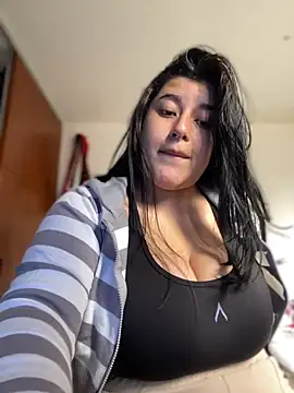 Snapshot of Tokio_Sakura chatting on 24, 4, 2026 Tokio Sakura online show from 24, 4, 2026