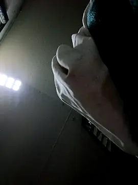 bearded cross online show from 17, 1, 2026