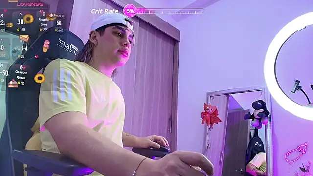 Snapshot of brunothompson3 chatting on 21, 10, 2025 brunothompson3 online show from 21, 10, 2025