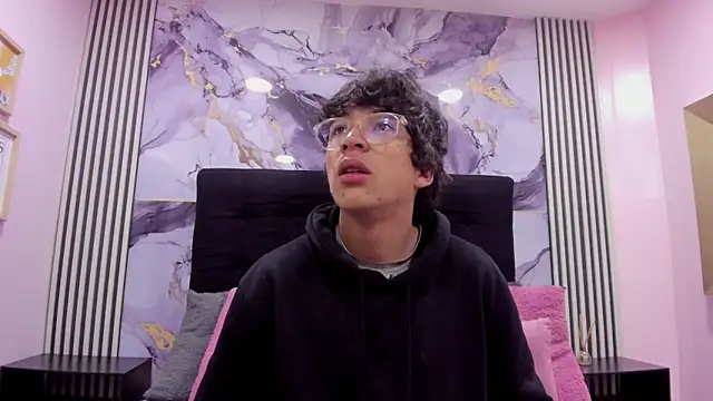 Desire Ecstasy online show from 21, 11, 2025