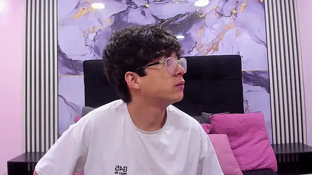 Snapshot of Desire_Ecstasy chatting on 17, 1, 2026 Desire Ecstasy online show from 17, 1, 2026