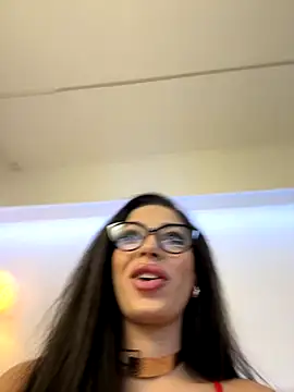 Bella Vixen  online show from 21, 10, 2025