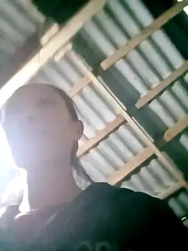 Lisa pusy online show from 11, 11, 2025