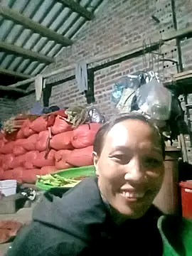 Lisa pusy online show from 12, 11, 2025