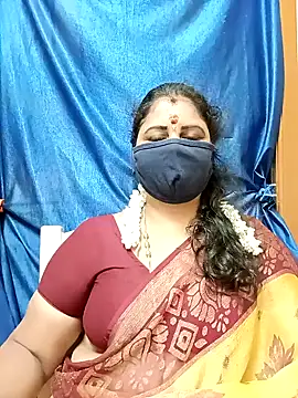 Snapshot of sushma26 chatting on 20, 9, 2025 sushma26 online show from 20, 9, 2025